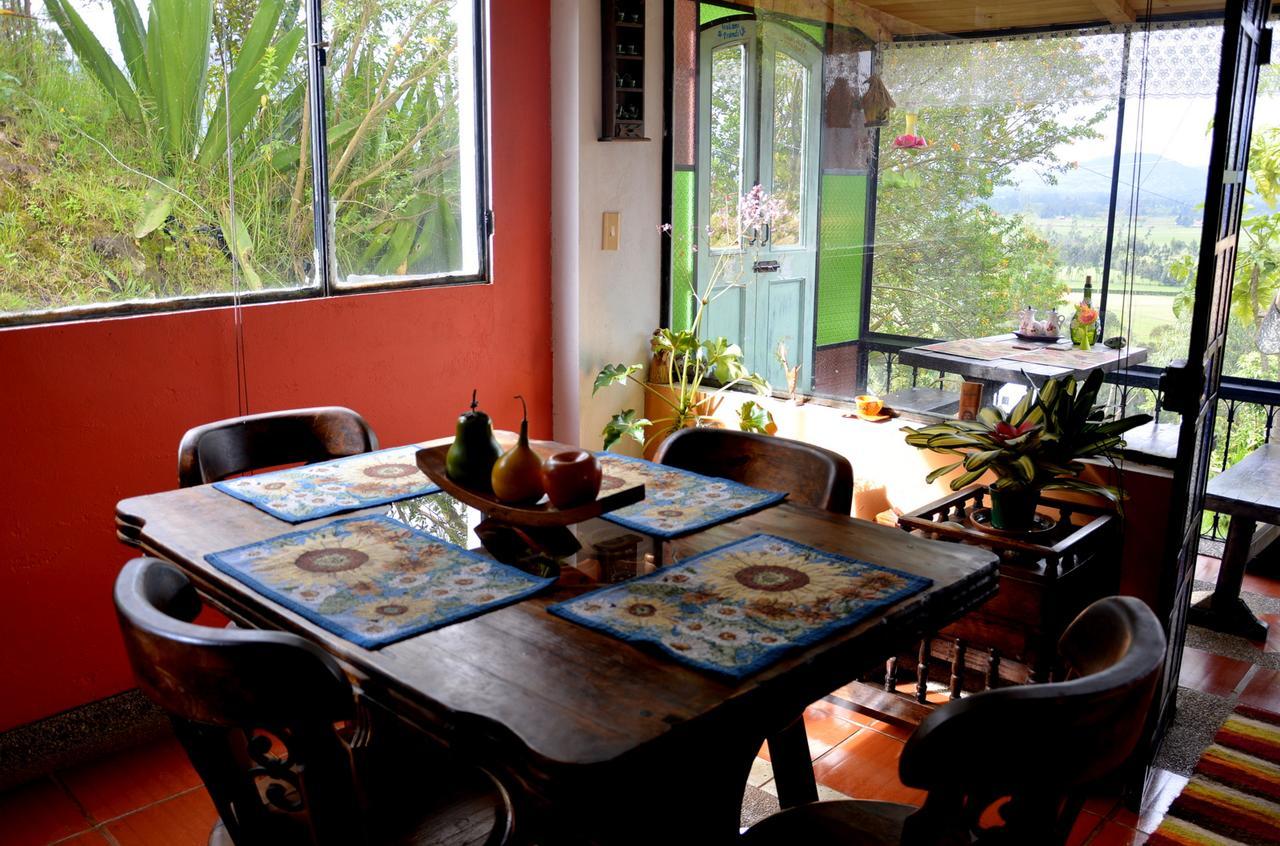 El Pedregal Sopo Bed and Breakfast Buitenkant foto
